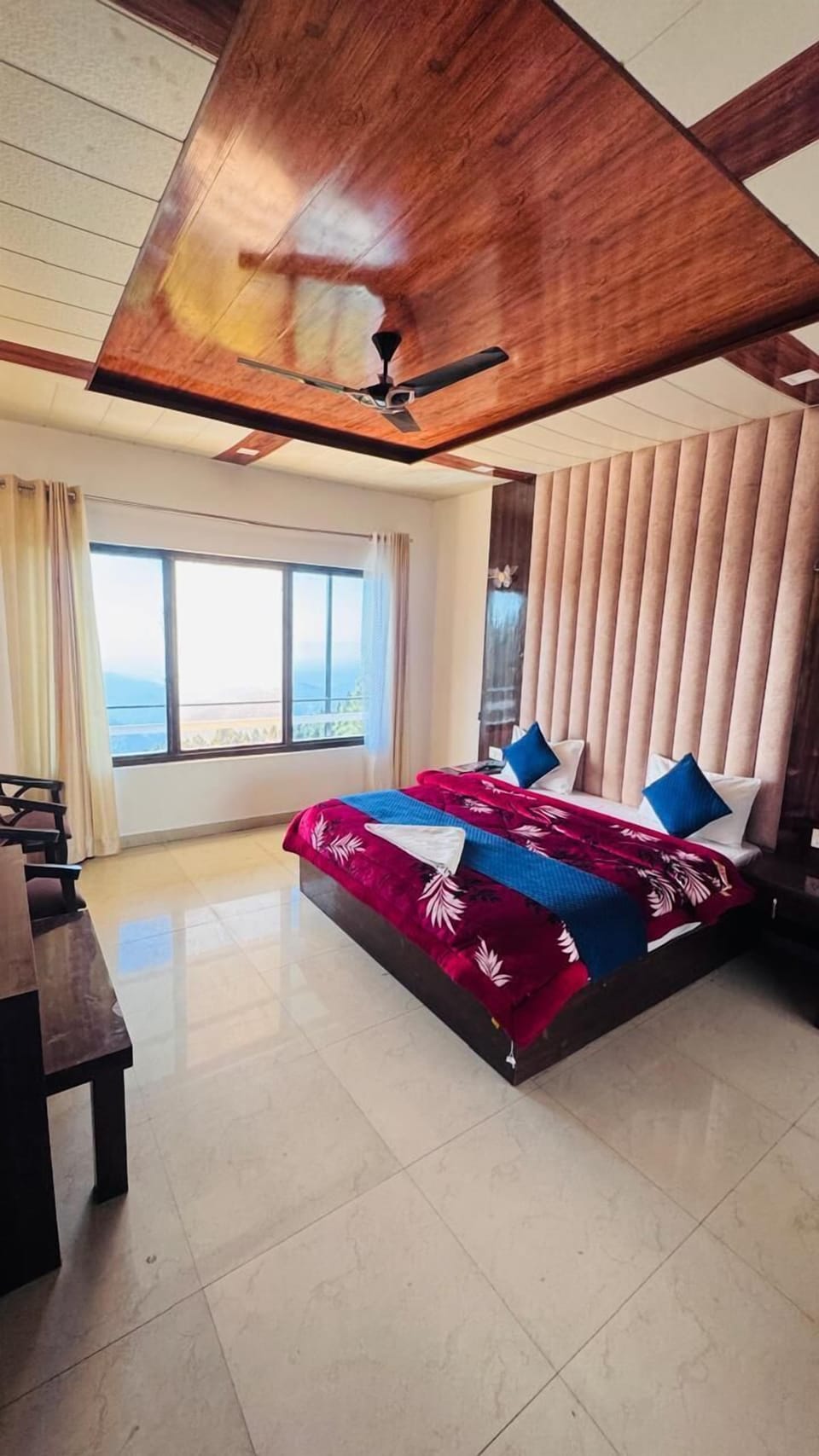 Suite | Free WiFi