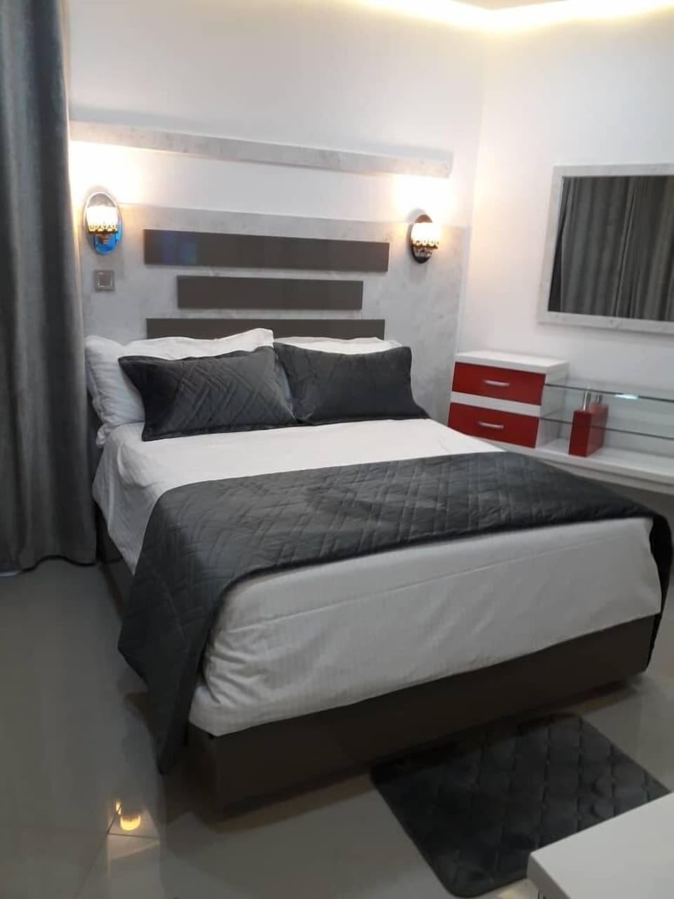 Standard Chalet | Cribs/infant beds, free WiFi, bed sheets