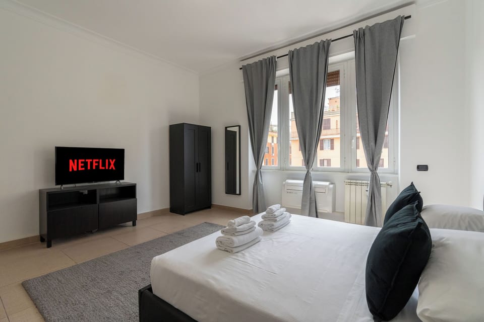 Deluxe Room | Free WiFi
