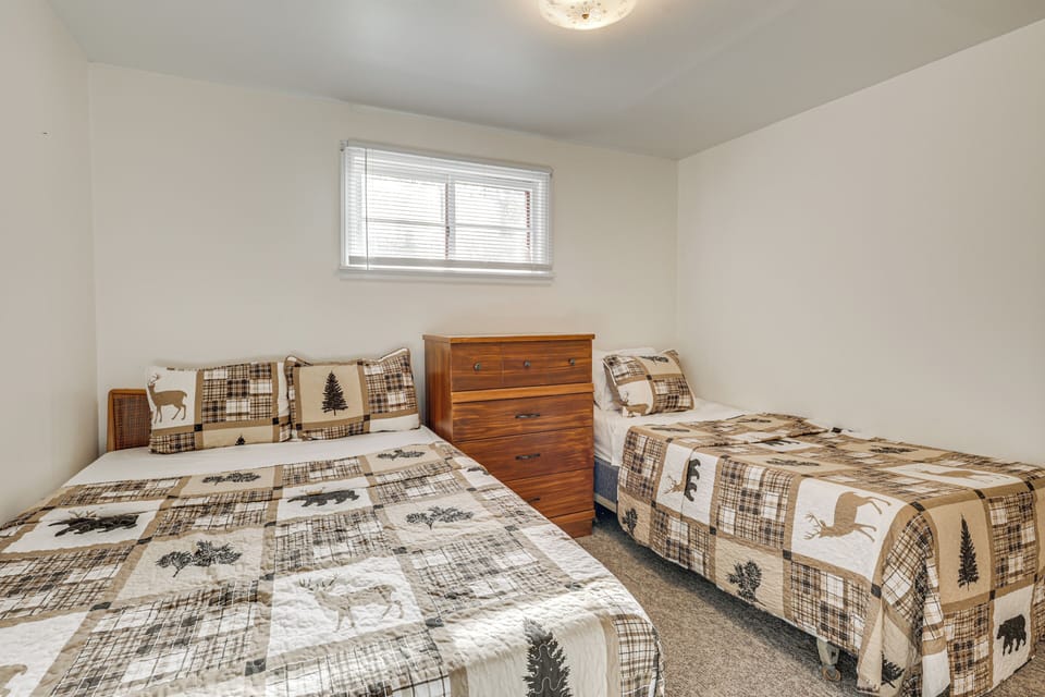 House (2 Bedrooms) | Interior