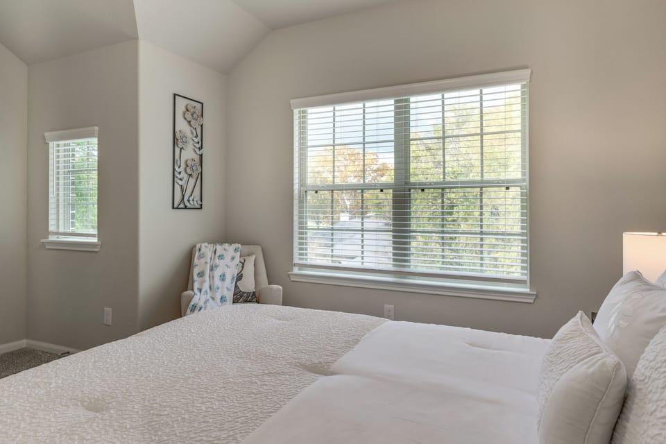 House (5 Bedrooms) | Interior