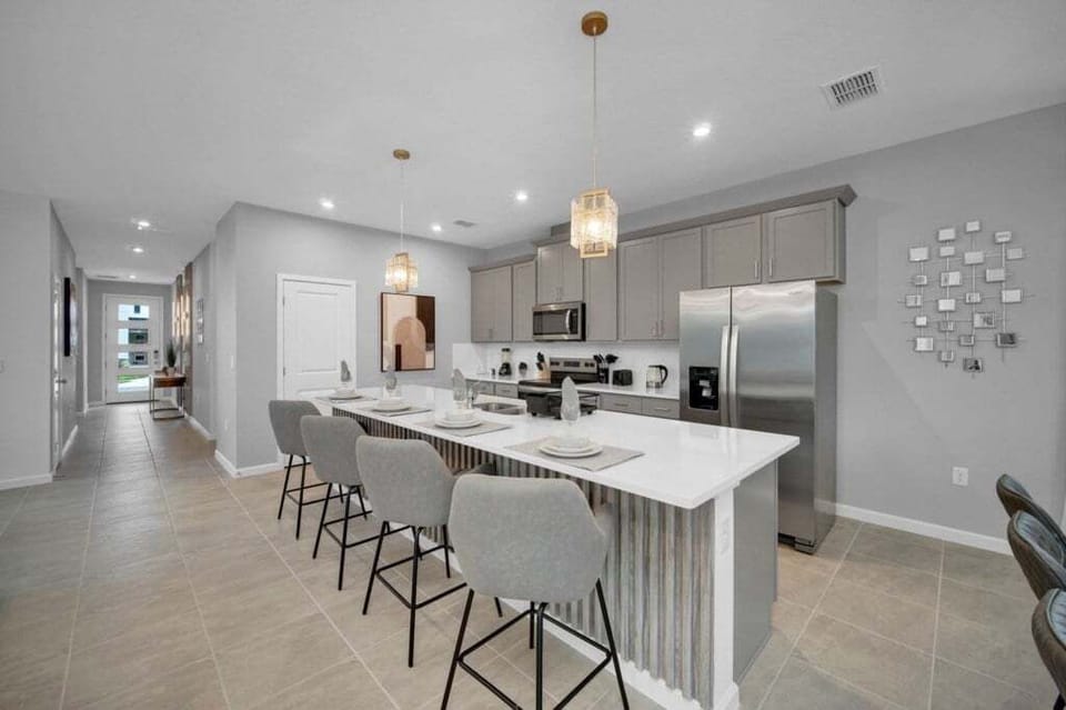Villa, 6 Bedrooms | Private kitchen