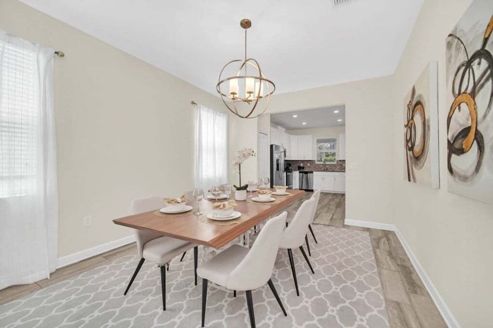 Villa, 6 Bedrooms | Dining