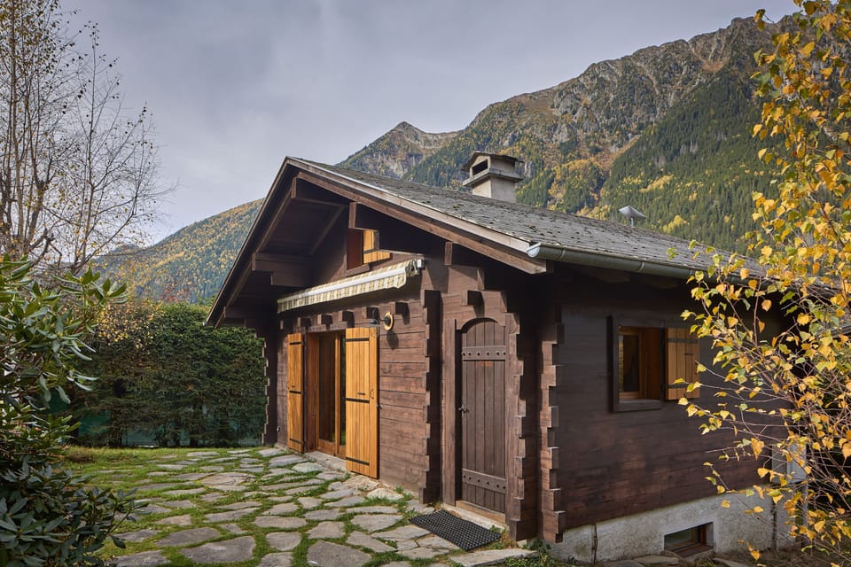 Chalet Juno in quiet location
