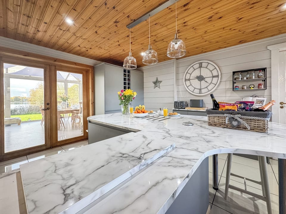 Kitchen | The Lakehouse - Norfolk Lake House, Pentey