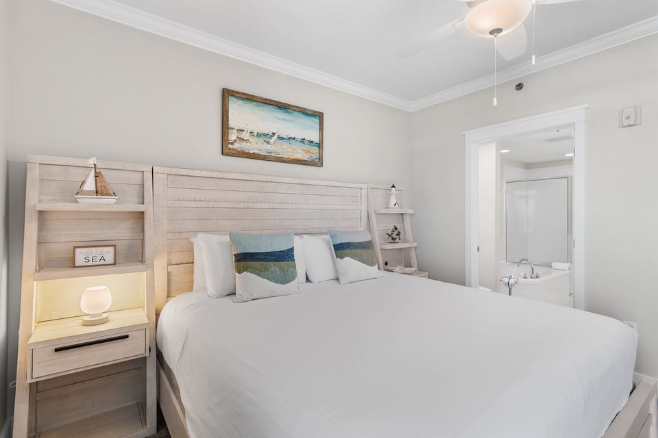Guest bedroom