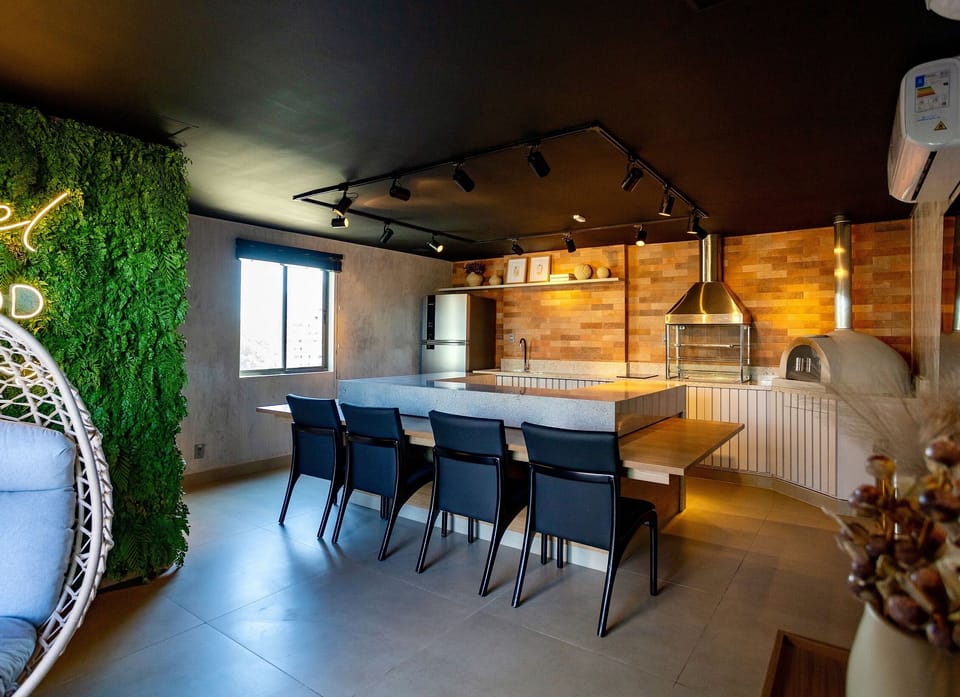 Lounge or bar