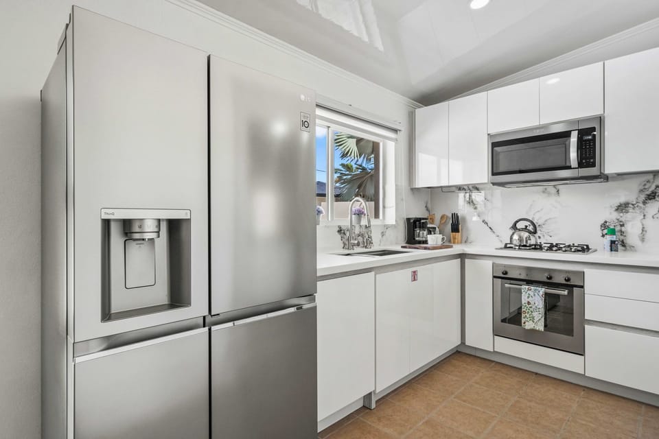 Kitchen with Modern Appliances