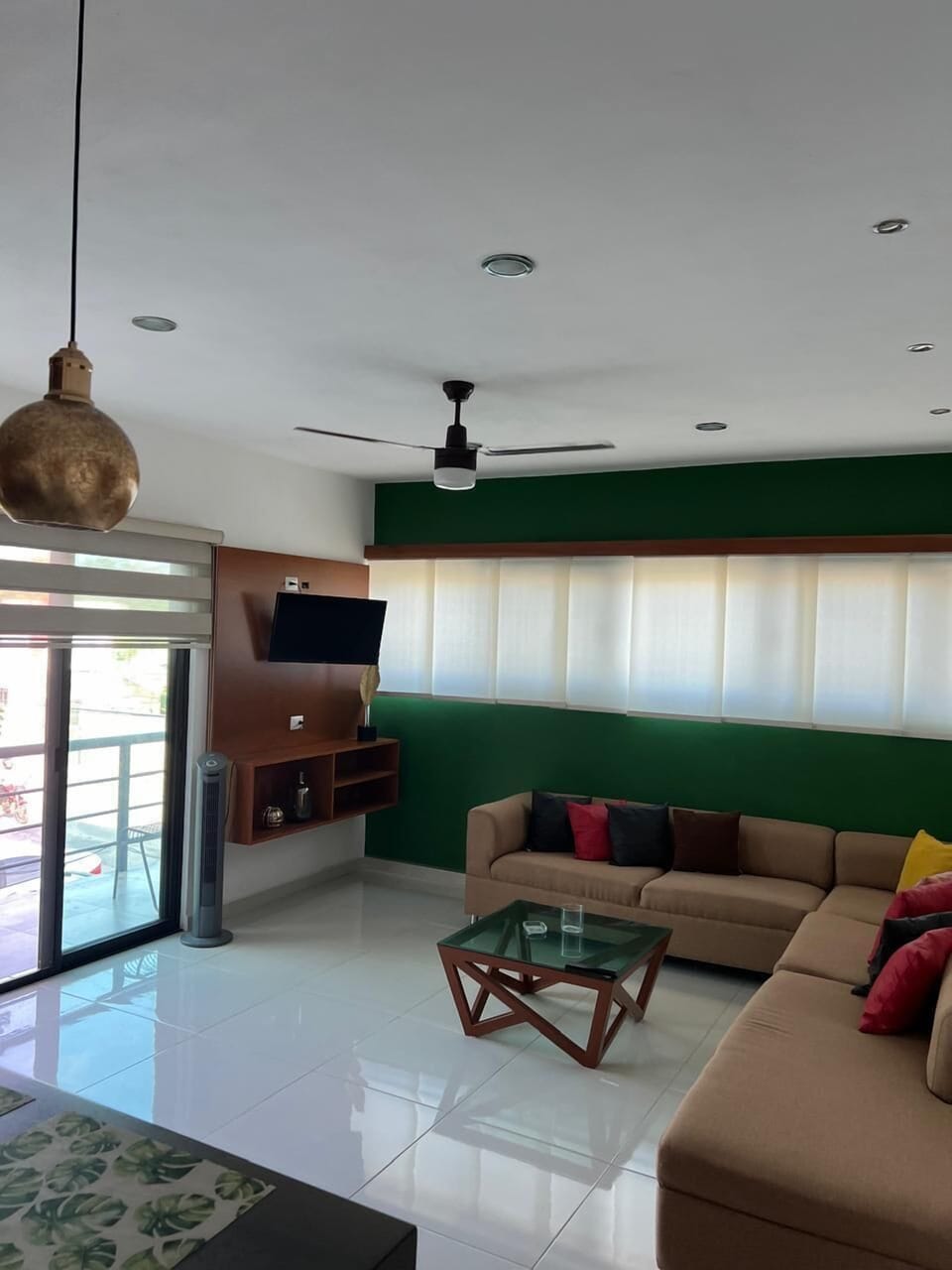 Comfort Apartment, 1 Bedroom, Balcony, City View | Living area