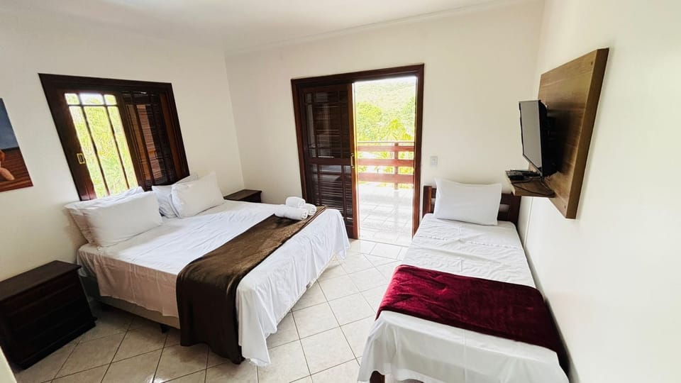 Superior Room, Garden View | Desk, laptop workspace, free WiFi