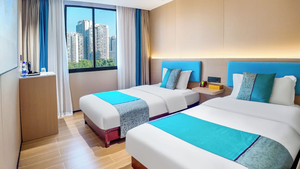Superior Double Room | Desk, laptop workspace, free WiFi