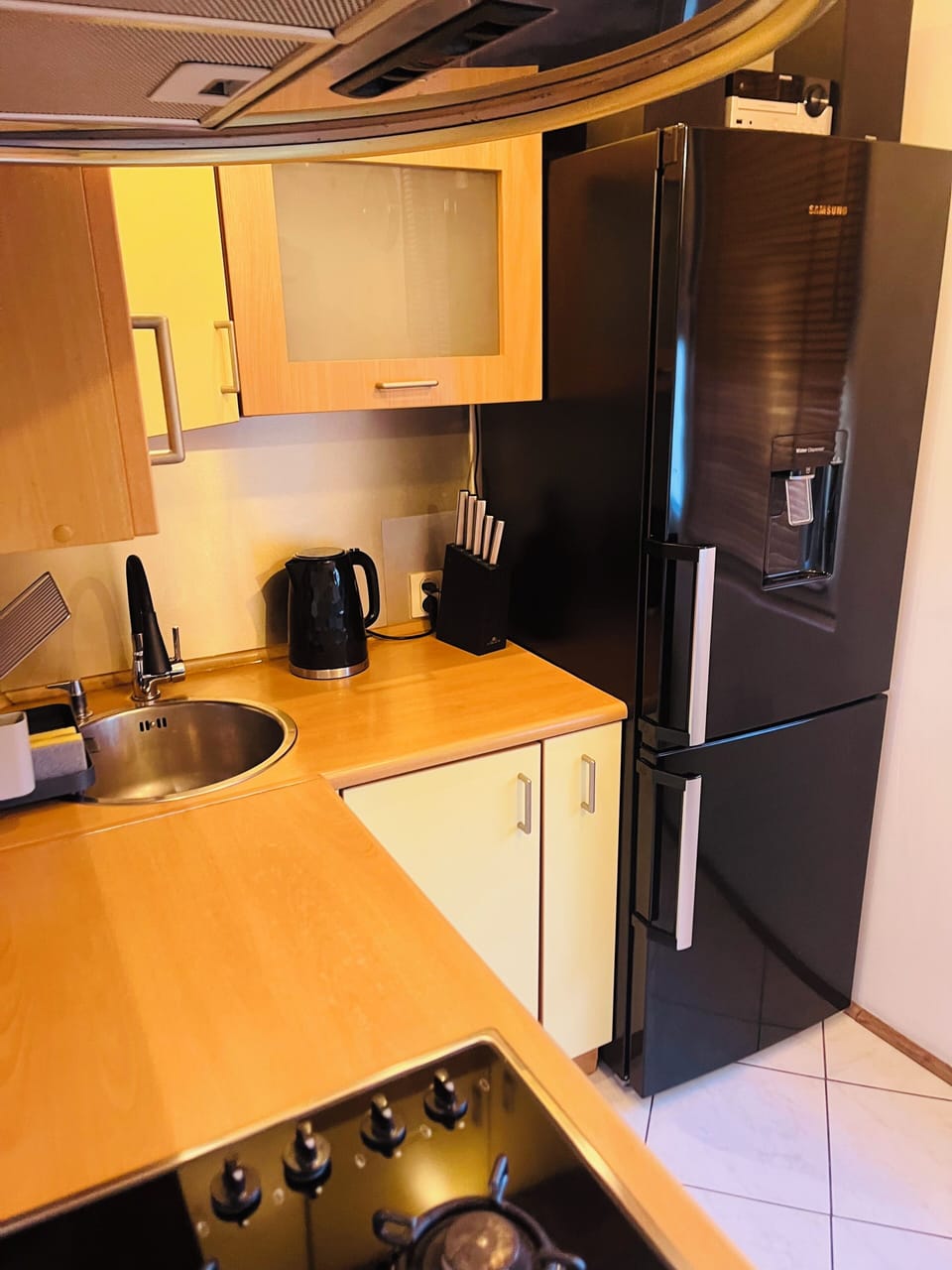 kitchen, stove, toaster, fridge, microwave