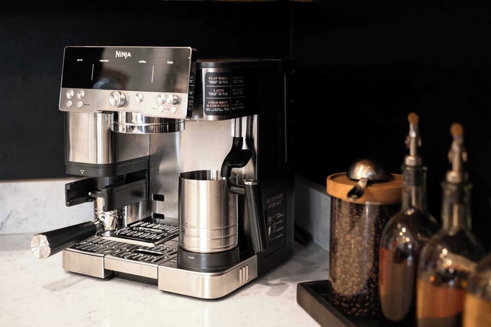 Coffee and drink station ready for slow mountain mornings.