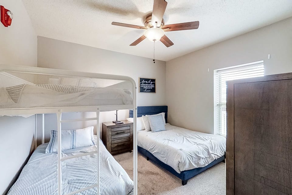 Ideal for families, featuring a twin-over-full bunk bed and bright natural light!