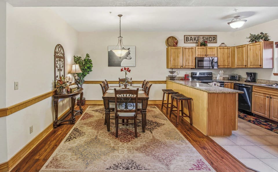 Gather around the stylish table and enjoy culinary delights with a view!