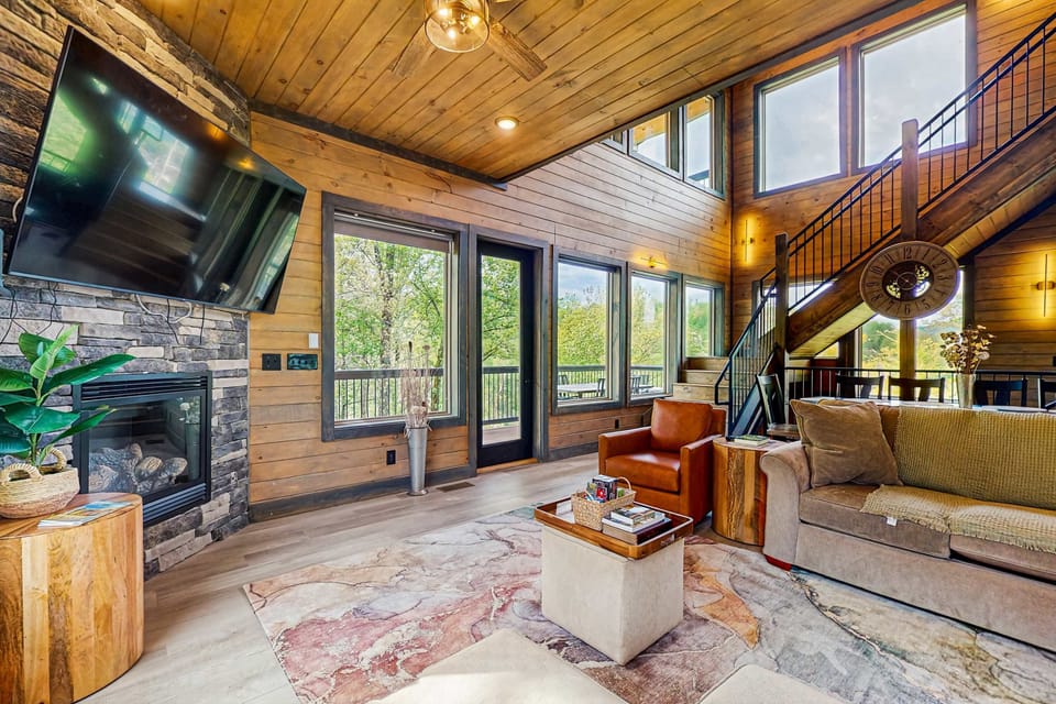 Great Room, enjoy breathtaking views and modern comforts in this spacious, stylish retreat!