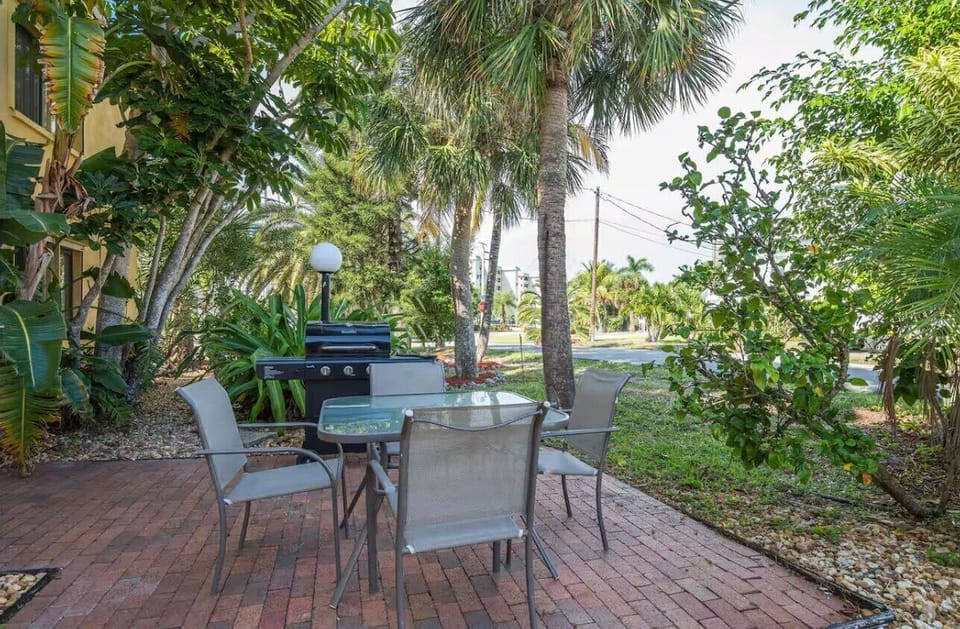 Shared Grilling Area