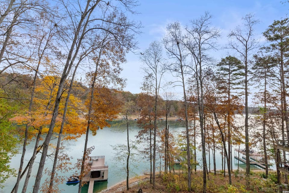 Scenic lakeview awaits. And, unwind amidst vibrant fall colors and serene waters just steps away!