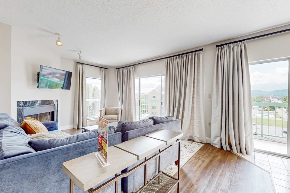 Bright and inviting space with stunning mountain views and comfy seating for relaxation!