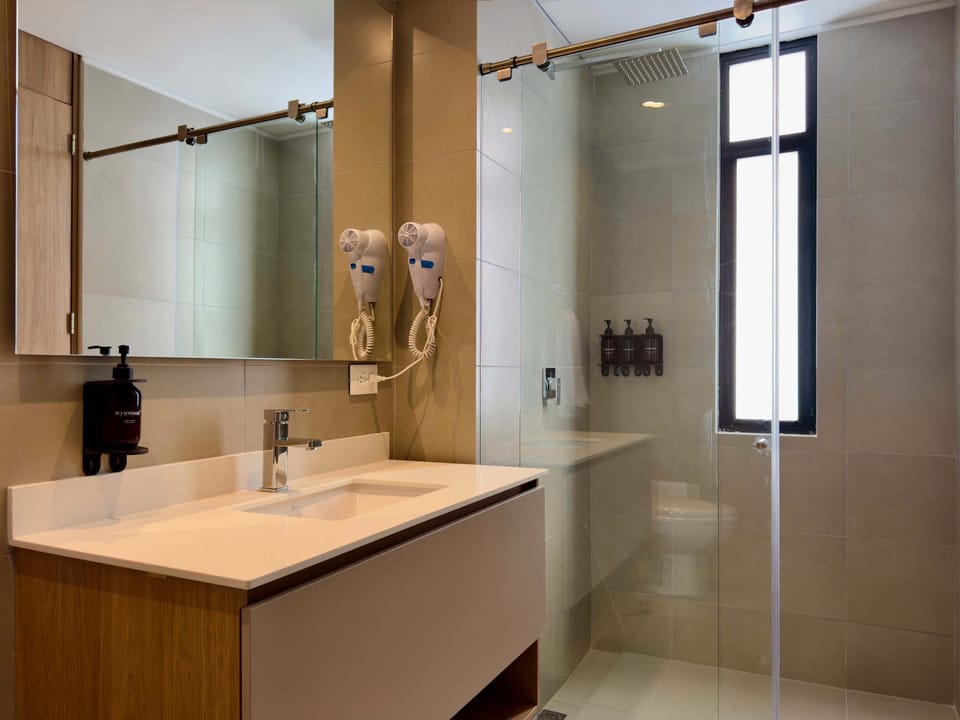 Modern bathroom with rain shower.