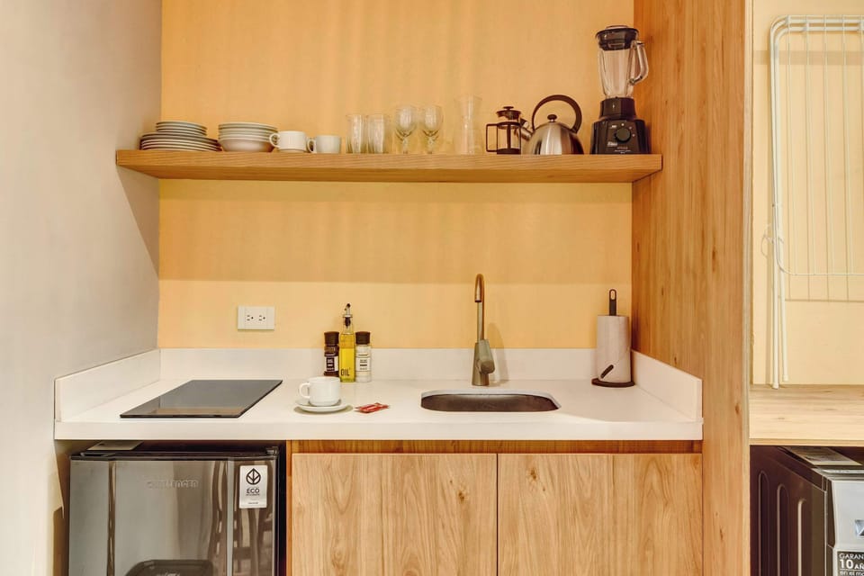 Practical and clean kitchen
