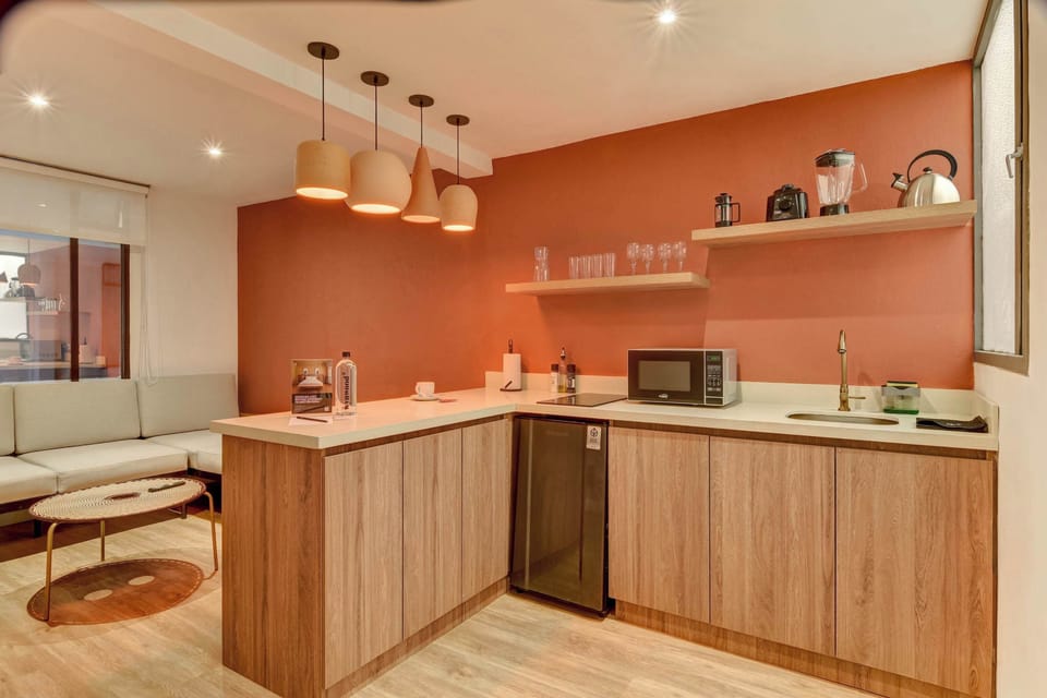 Practical and clean kitchen