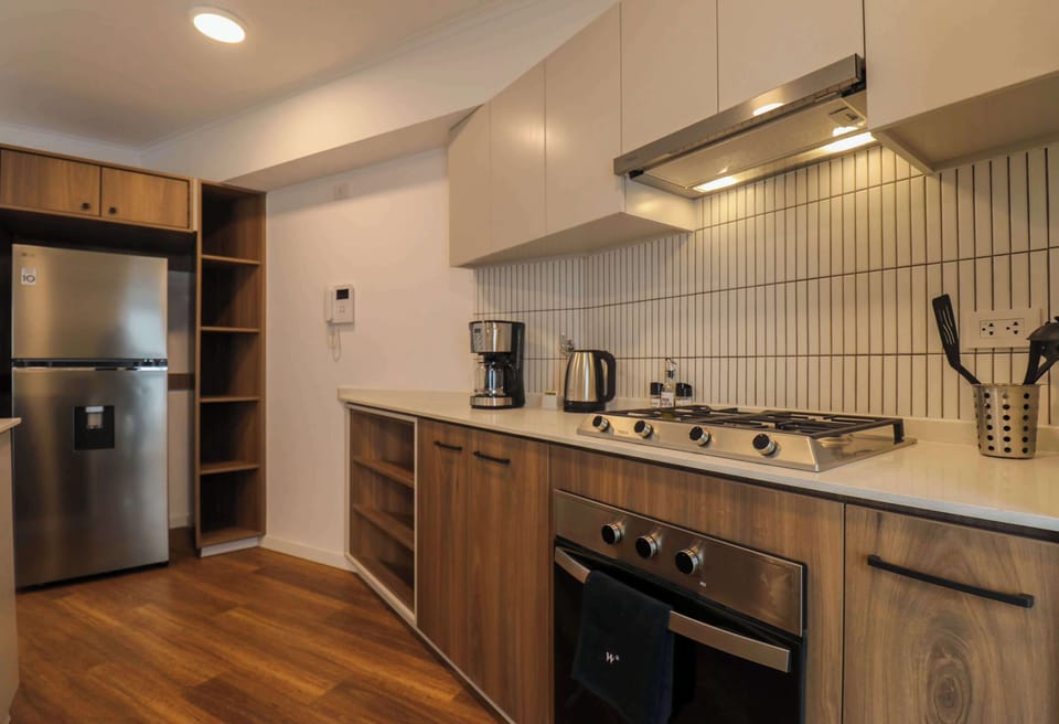 Clean and practical kitchen