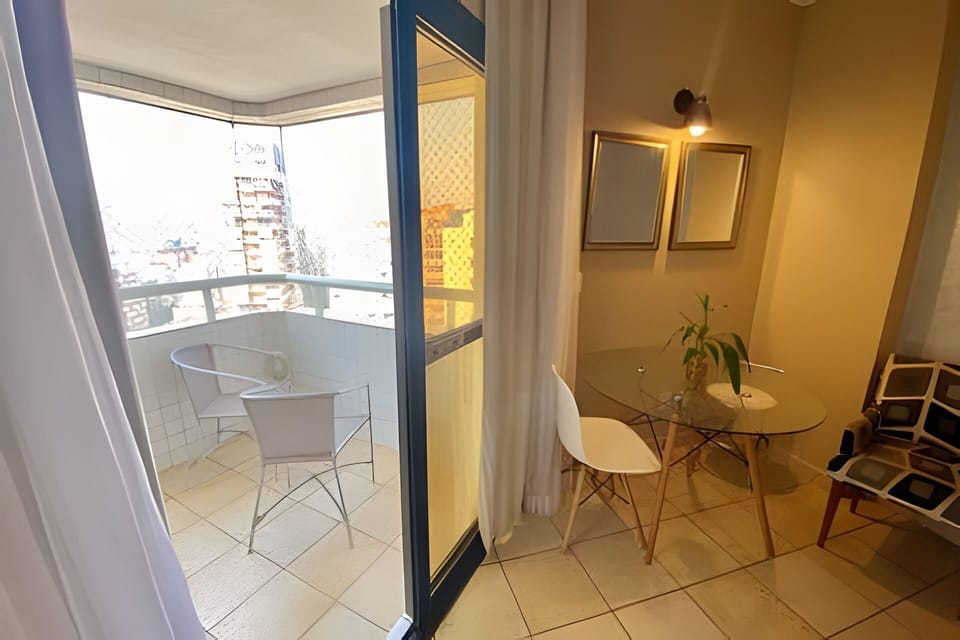 Living Room,Balcony / Terrace