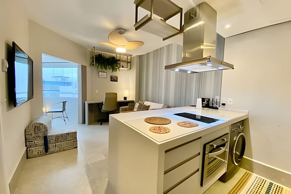 Kitchen or kitchenette,Dining area