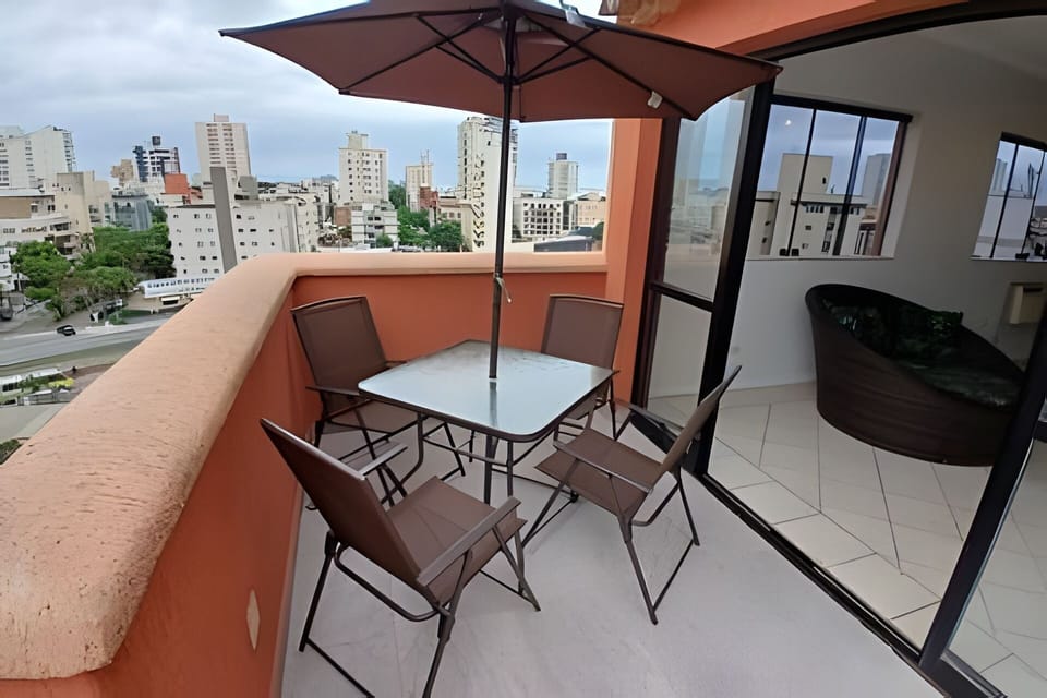Balcony / Terrace,City view