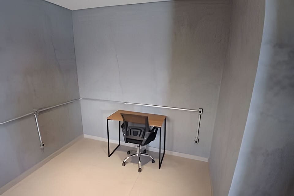 Meeting / conference room