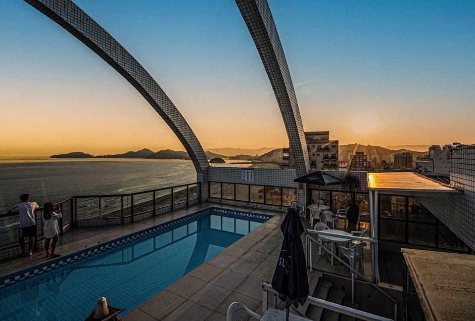 Swimming pool,Balcony / Terrace,Sea view