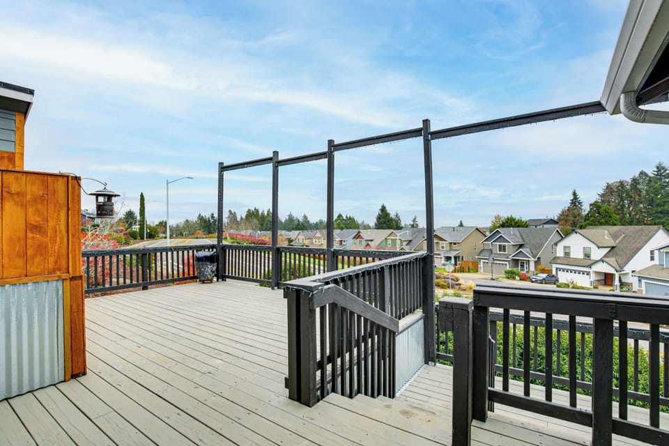 Private Deck