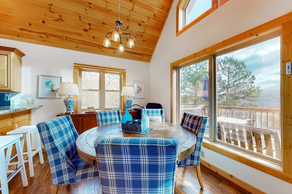 Bright, airy space with stunning views, perfect for meals and memories!