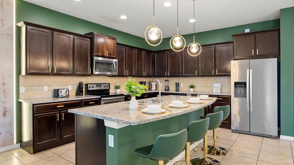 Fully Equipped Modern Kitchen – Spacious, sleek, and stocked with everything you need to cook for a crowd.