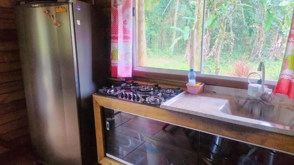 Classic House, 4 Bedrooms, Pets Allowed, Garden View | Private kitchen