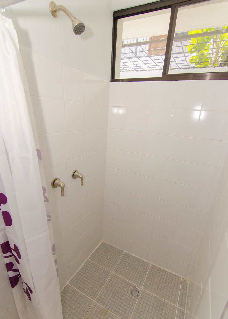 Comfort Double Room, Private Bathroom | Bathroom shower