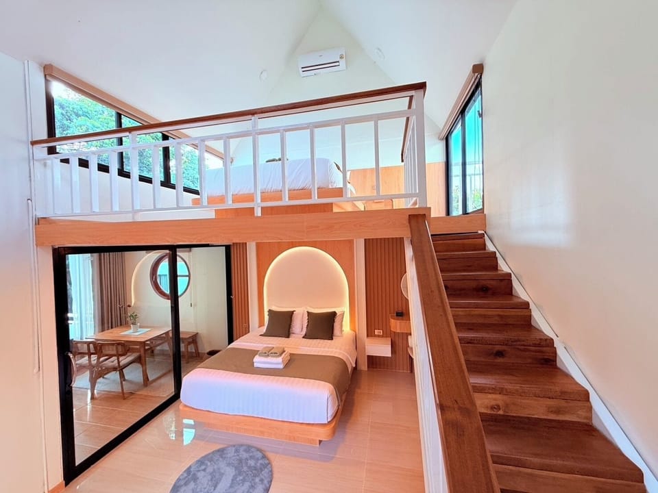 Family Villa | Free minibar, in-room safe, individually decorated, blackout drapes