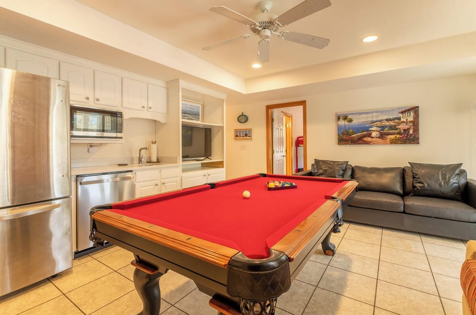 Rec Room with Pool Table