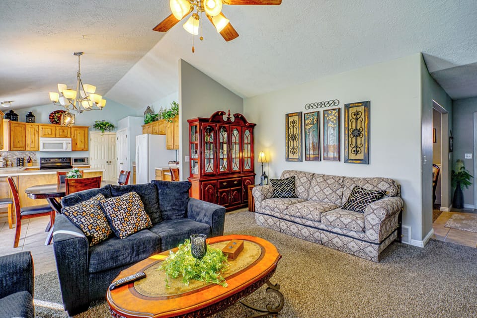 Living Room | 1st Floor | Flat-Screen TV | DVD Player | Video Library