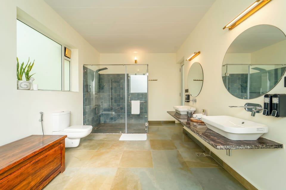 Villa with Private Pool | Bathroom | Shower, hair dryer, towels, soap
