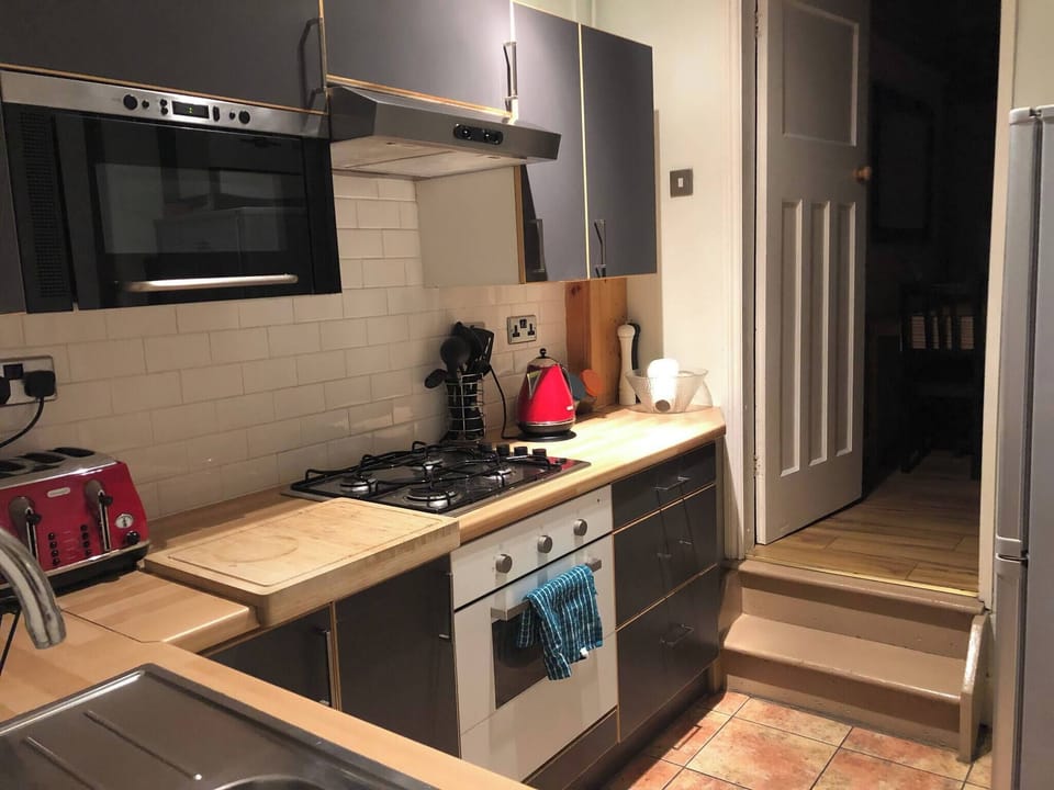 Apartment, 2 Bedrooms, City View | Interior