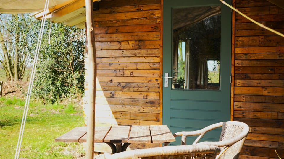 Camping Ont Moeten - Waterflow - terrace