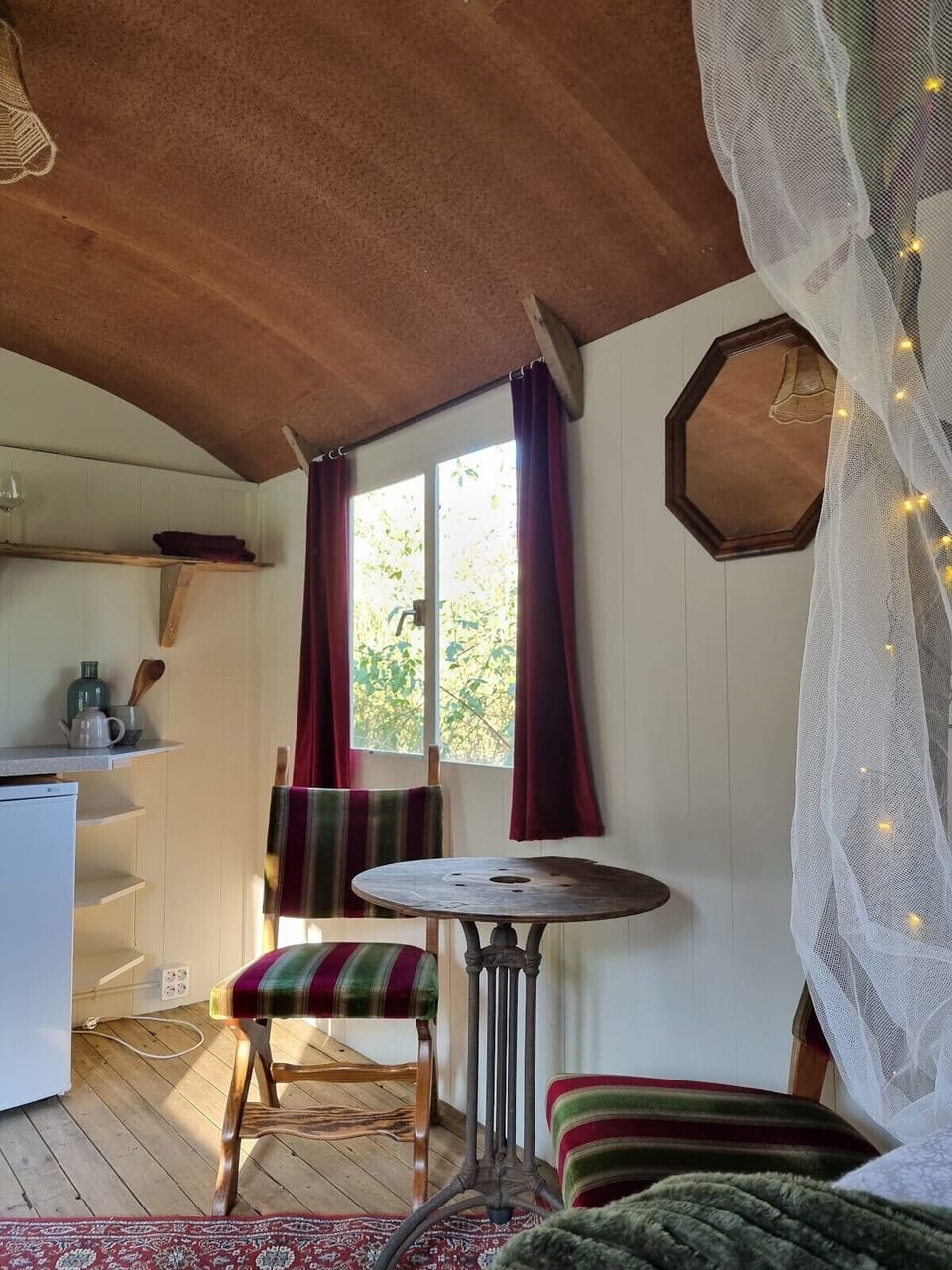 Camping Ont Moeten - T beeps like this - sitting area