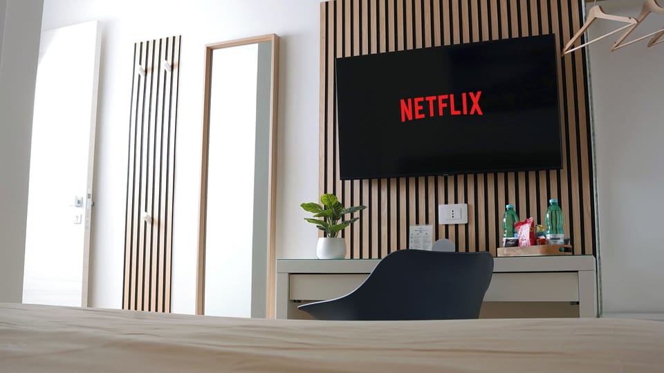 In-room safe, laptop workspace, blackout drapes, free WiFi