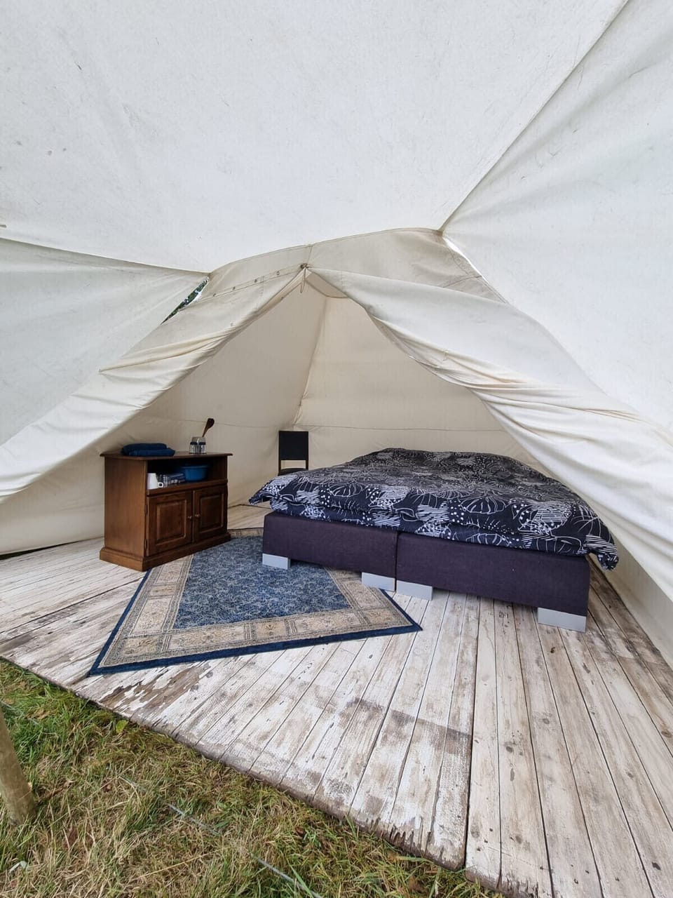 Camping Ont Moeten - Pim's tent - double bed