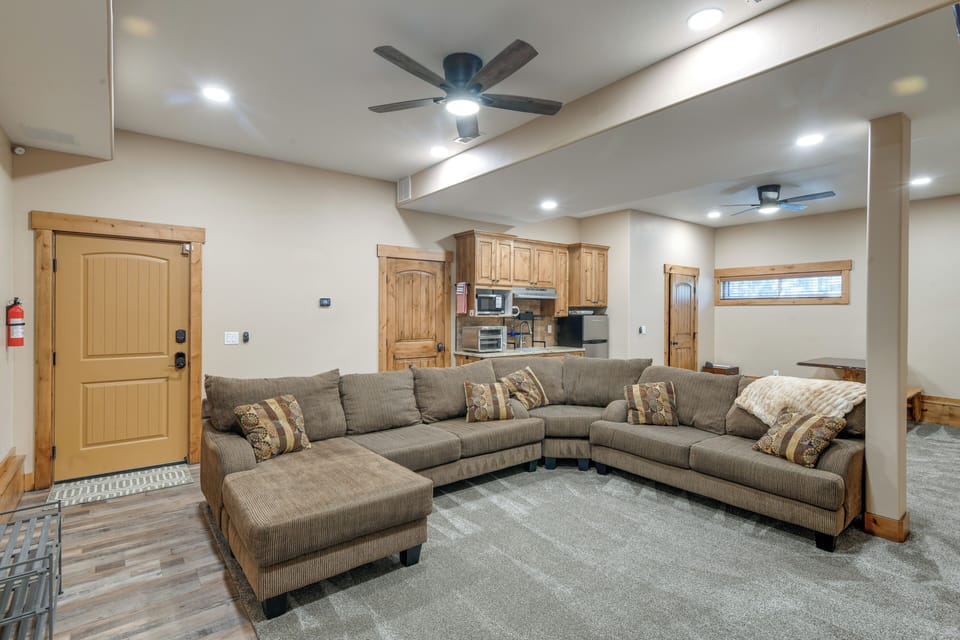 House (2 Bedrooms) | Interior