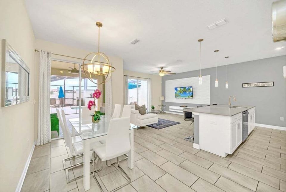 Townhome, 4 Bedrooms | Interior