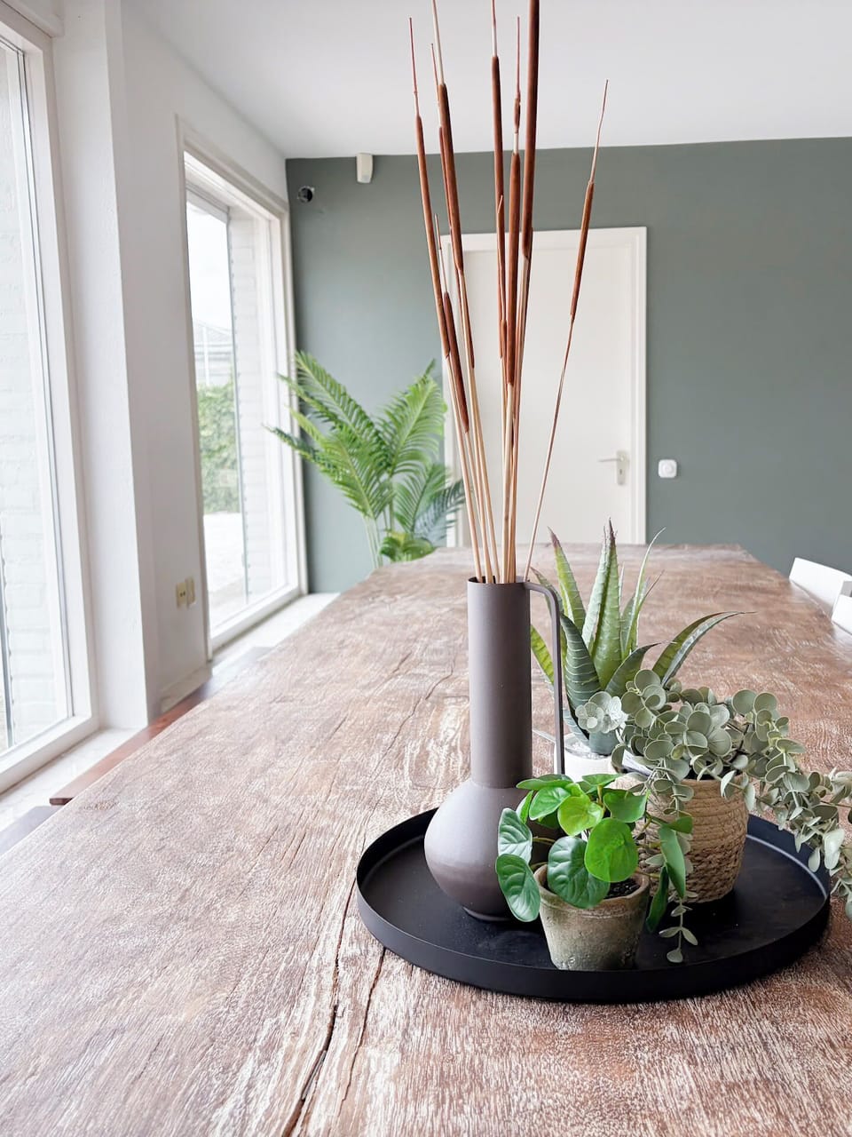 Large windows bring in plenty of daylight in this Tilburg accommodation.