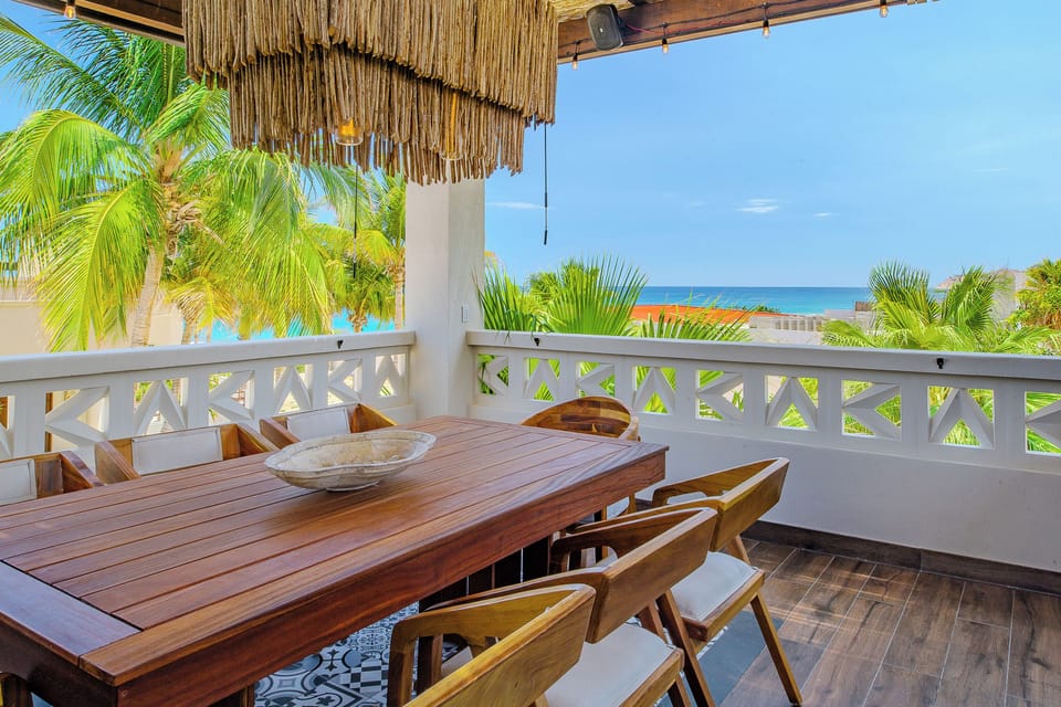 Outdoor dining with ocean views